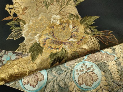 平和屋着物●豪華黒留袖 作家物 駒刺繍 色紙重ね松皮菱花文 暈し染め 金銀彩 正絹 逸品 CABC2198ut