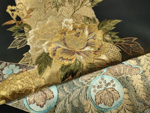 平和屋着物●豪華黒留袖 作家物 駒刺繍 色紙重ね松皮菱花文 暈し染め 金銀彩 正絹 逸品 CABC2198ut