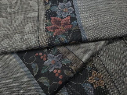 平和屋着物●本場大島紬 9マルキ 草花間道 正絹 逸品 未使用 CABC2213ut