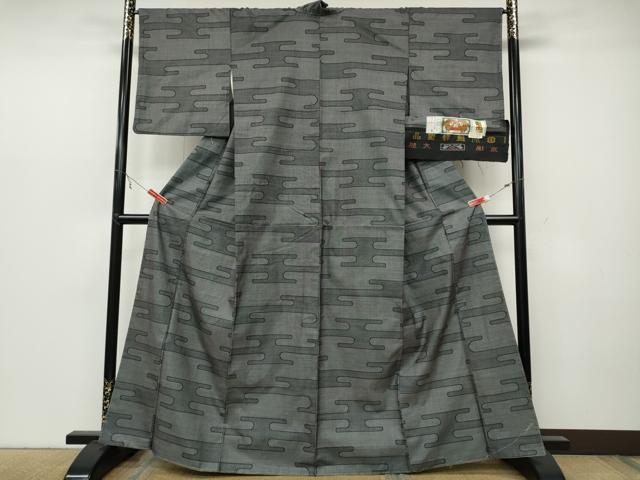平和屋着物●本場大島紬 7マルキ エ霞文 中川織物謹製 証紙付き 正絹 逸品 CABC2214ut