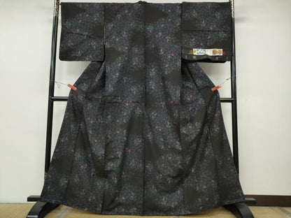平和屋着物●本場大島紬 9マルキ 泥染め 枝花文 東豊彦紬工場謹製 証紙付き 正絹 逸品 CABC2226ut