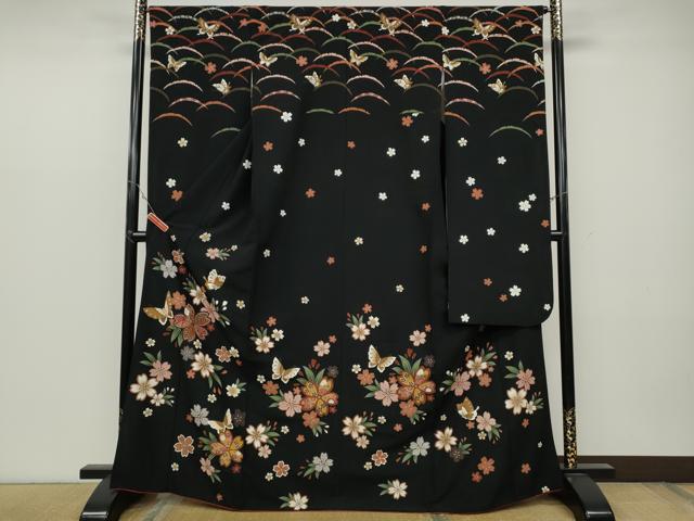平和屋着物●豪華振袖 雪芝花蝶文 黒地 正絹 逸品 CABC2232ut