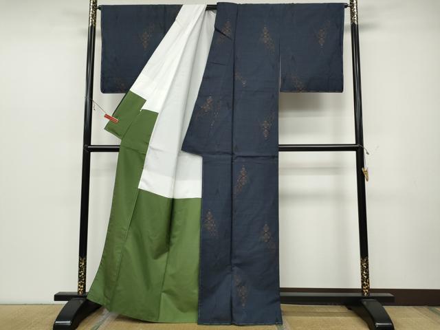 平和屋着物●本場大島紬 9マルキ 泥染め 菱花文 久野織物謹製 証紙付き 正絹 逸品 未使用 CABC2237ut