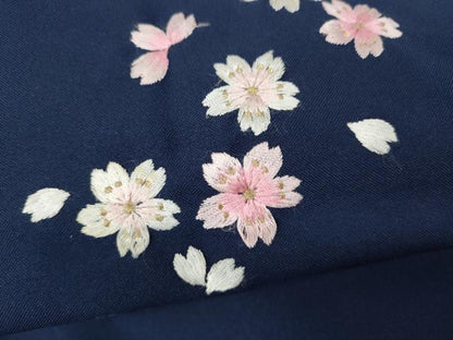 平和屋着物●女性 行灯袴 総刺繍 舞桜文 金糸 洗える着物 CABC2276ut