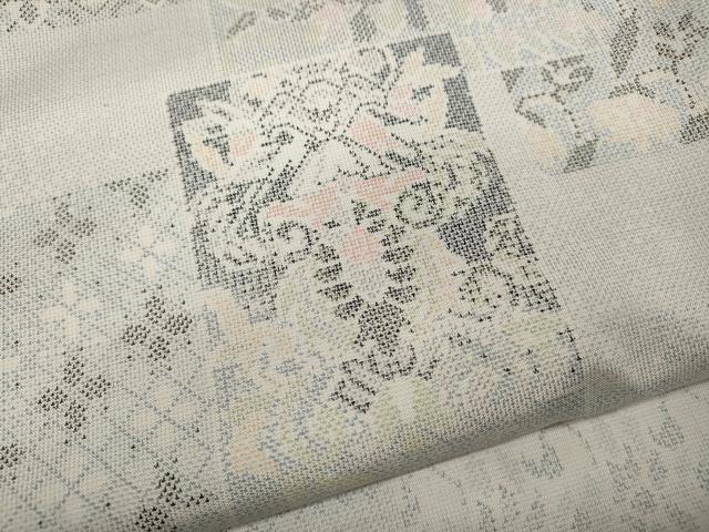 平和屋着物●本場大島紬 白大島 9マルキ 色紙重ね吉祥花文 正絹 逸品 CABC2320ut