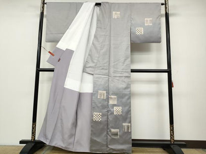 平和屋着物●訪問着 本場染大島紬 色紙吉祥文 正絹 逸品 CABC2325ut