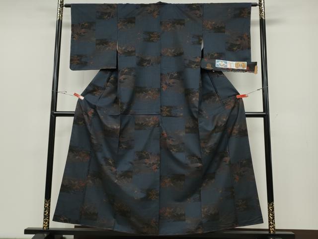 平和屋着物●本場大島紬 7マルキ 泥染め 御所車花鳥文 興絹織物謹製 証紙付き 正絹 逸品 CABC2363ut