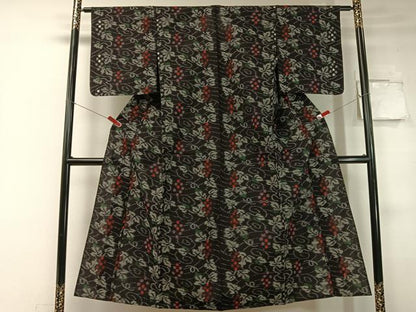 平和屋着物●久留米絣 単衣 葡萄蔦の葉文 黒地 綿 逸品 未使用 CABC2625vp