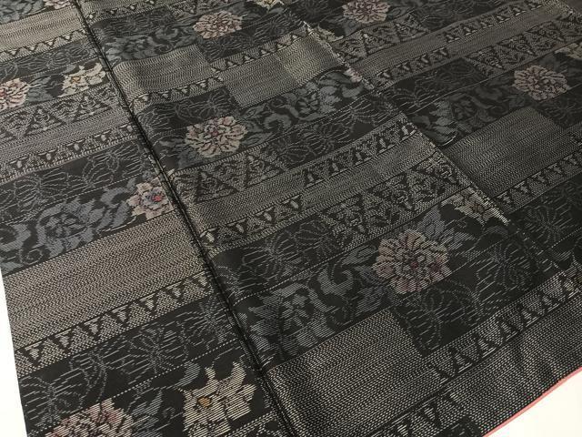 平和屋着物●本場大島紬 岩元大島紬工場謹製 横段更紗唐草文 やまと誂製 証紙付き 正絹 逸品 CABC2644vp