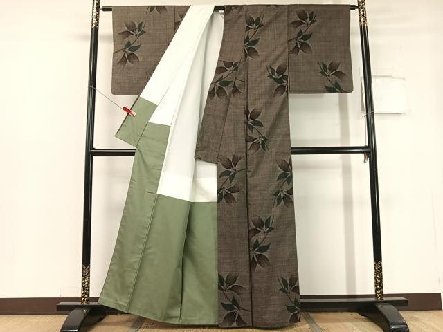 平和屋着物●本場大島紬 9マルキ 草花文 正絹 逸品 CABC2647vp
