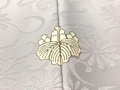 平和屋着物●洗える最高級着物 ＜英＞はなぶさ謹製 色無地 菊唐草地紋 淡藤色 CABC2655vp
