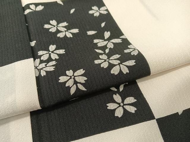平和屋着物●上質な小紋 市松舞桜 正絹 逸品 CABC2663vp