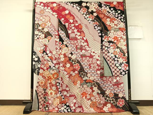 平和屋着物●中国三大刺繍 相良刺繍 振袖 駒刺繍 絞り 吉祥舞花文 銀通し地 正絹 逸品 CABC2699vp