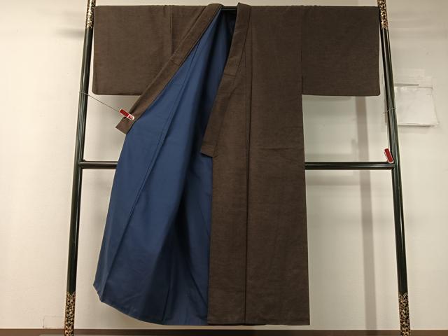 平和屋着物●男性 紬 アンサンブル 鉄黒色 正絹 逸品 CABC2722vp