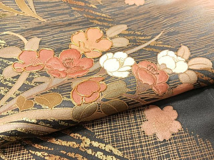 平和屋着物●訪問着 松峰 駒刺繍 舞花文 暈し染め 金彩 反端付き 正絹 逸品 CABC2737vp