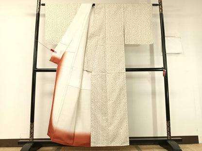 平和屋着物●本場大島紬 白大島 9マルキ 唐草間道 正絹 逸品 未使用 CABC2747vp