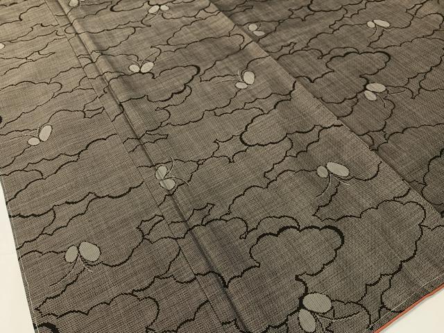 平和屋着物●本場大島紬 9マルキ 雲重ね舞蝶文 正絹 逸品 未使用 CABC2754vp