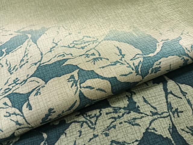 平和屋着物●本場染大島紬 訪問着 舞葉文 正絹 逸品 CABC2756vp