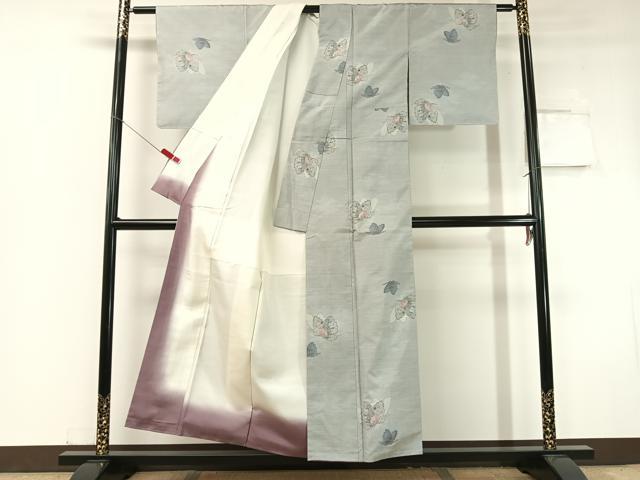 平和屋着物●本場大島紬 白大島 総絣 7マルキ 舞蝶文 正絹 逸品 未使用 CABC2768vp