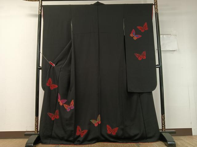 平和屋着物●染色作家　斉藤三才　振袖　舞蝶文　黒地　正絹　逸品　CABC2770vp