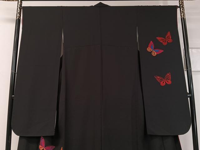 平和屋着物●染色作家　斉藤三才　振袖　舞蝶文　黒地　正絹　逸品　CABC2770vp
