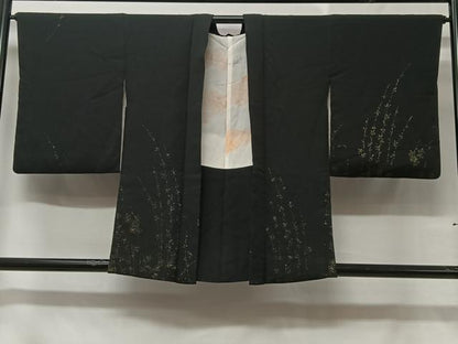 平和屋着物＃羽織　寿光織　草花文　黒地　正絹　逸品　CABC3000ua