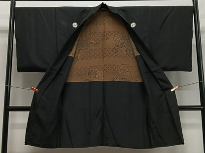 平和屋着物∞男性　長羽織　黒紋付　羽裏：唐獅子　正絹　逸品　CABC3172ua