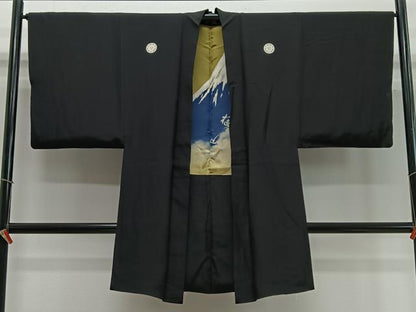 平和屋着物∞男性　長羽織　黒紋付　羽裏：遠山文　正絹　逸品　CABC3173ua