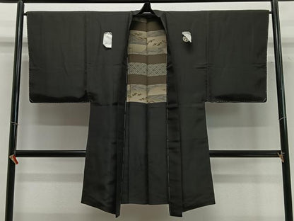 平和屋着物∞男性　長羽織　黒紋付　羽裏：風景文　正絹　逸品　未使用　CABC3174ua