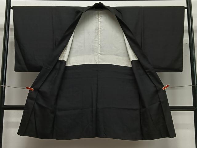 平和屋着物∞男性　長羽織　紬地　黒紋付　正絹　逸品　CABC3178ua