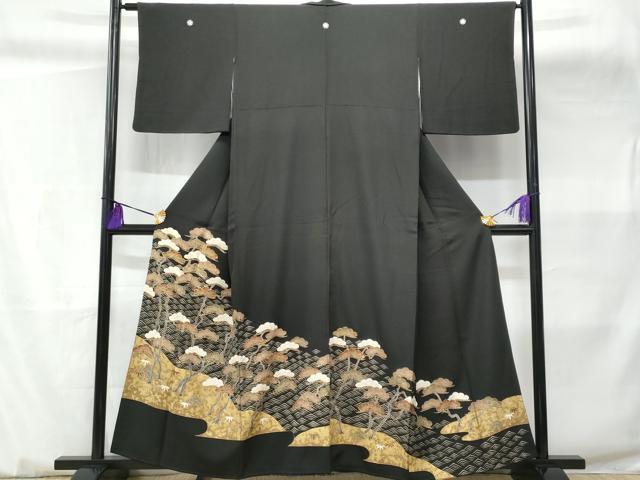 平和屋着物■豪華黒留袖 駒刺繍 枝松文 金彩 正絹 逸品 CABC3628fb