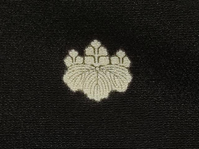 平和屋着物■豪華黒留袖　駒刺繍　屏風群鶴松文　金彩　正絹　逸品　CABC4240oy