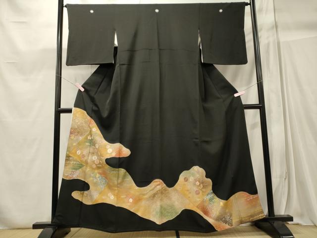 平和屋着物■豪華黒留袖　駒刺繍　吉祥花文　金銀彩　正絹　逸品　CABC4243oy