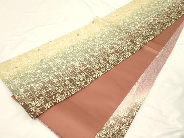平和屋着物●両方向 全通柄袋帯 格子舞桜文 金通し地 正絹 逸品 CABC4789dy