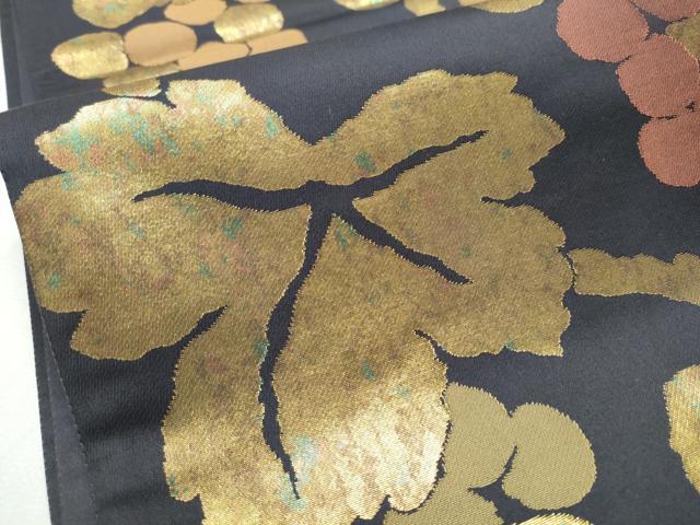 平和屋着物●伝統工芸士 紋屋五左衛門 六通柄袋帯 葡萄蔦の葉文 金糸 正絹 逸品 CABC5212hy