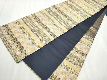 平和屋着物●六通柄袋帯 横段菊文 金糸 正絹 逸品 CABC5224hy