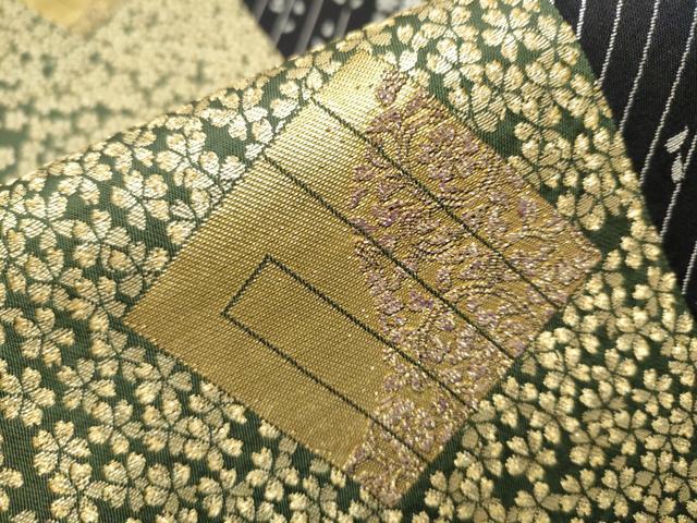 平和屋着物●六通柄袋帯 源氏香舞桜文 黒地 金銀糸 正絹 逸品 CABC5488hy