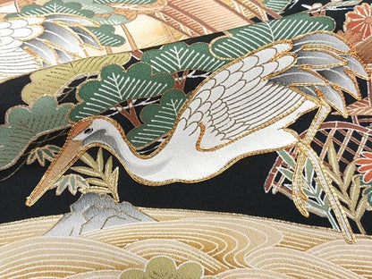 平和屋着物■豪華黒留袖　駒刺繍　草花文　鶴　金彩　正絹　逸品　CABC5950xi