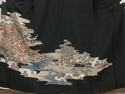 平和屋着物■豪華黒留袖　駒刺繍　御所車文　金彩　正絹　逸品　CABC5954xi