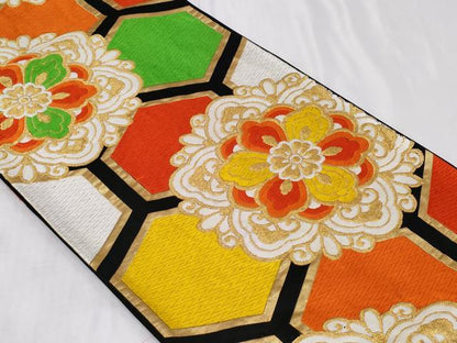 平和屋着物◎六通柄袋帯　唐織　正倉院亀甲花文　黒地　金糸　正絹　逸品　CABC6006vf