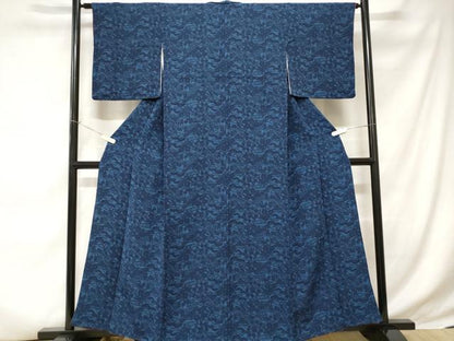 平和屋着物■上質な小紋 藍 型染め 御所解文 鬼しぼ縮緬 正絹 逸品 CABC6280ev