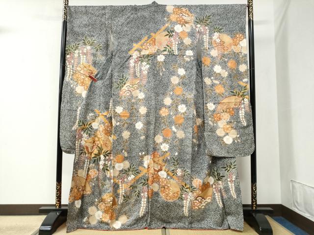 平和屋着物●豪華振袖 駒刺繍 糸巻き吉祥枝垂れ花蝶文 たたき染め 黒地 金彩 正絹 逸品 CABC6404yc