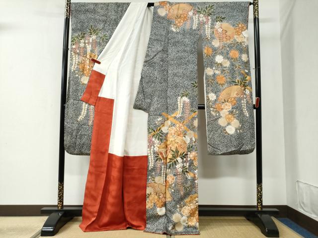 平和屋着物●豪華振袖 駒刺繍 糸巻き吉祥枝垂れ花蝶文 たたき染め 黒地 金彩 正絹 逸品 CABC6404yc