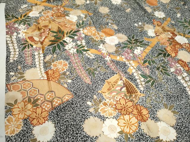 平和屋着物●豪華振袖 駒刺繍 糸巻き吉祥枝垂れ花蝶文 たたき染め 黒地 金彩 正絹 逸品 CABC6404yc