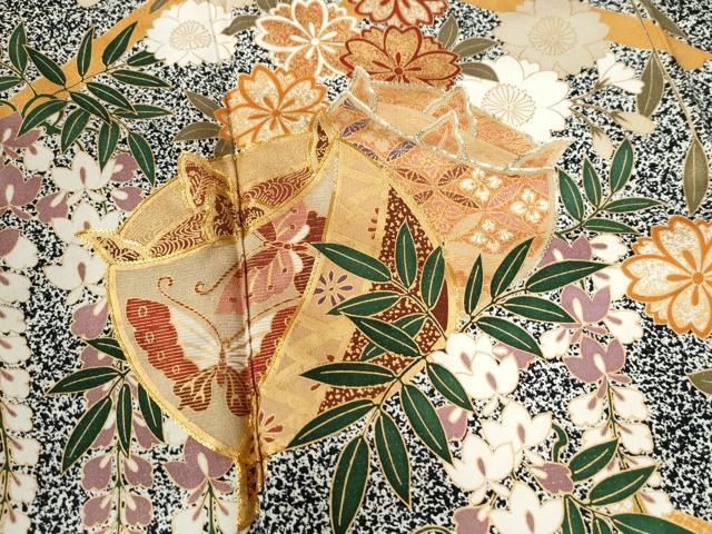 平和屋着物●豪華振袖 駒刺繍 糸巻き吉祥枝垂れ花蝶文 たたき染め 黒地 金彩 正絹 逸品 CABC6404yc