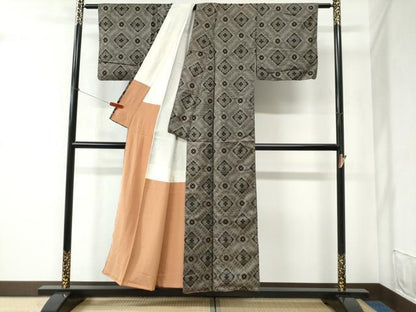 平和屋着物●本場大島紬 龍郷絣 正絹 逸品 CABC6410yc