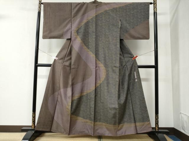 平和屋着物●訪問着 本場染大島紬 地紙雪輪吉祥花蝶文 正絹 逸品 CABC6416yc