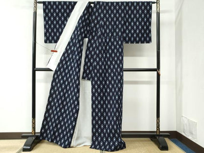 平和屋着物●久留米絣　単衣　菱吉祥文　綿　逸品　CABC6421yc