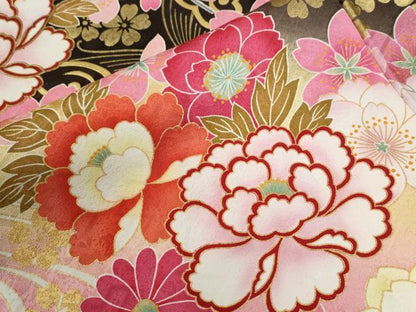 平和屋着物●豪華振袖 牡丹花蝶文 暈し染め 金彩 正絹 逸品 CABC6468yc