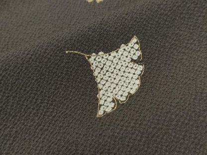 平和屋着物●上質な小紋 イチョウ 色紙牡丹花文 金彩 鬼しぼ縮緬 反端付き 正絹 逸品 CABC6487yc